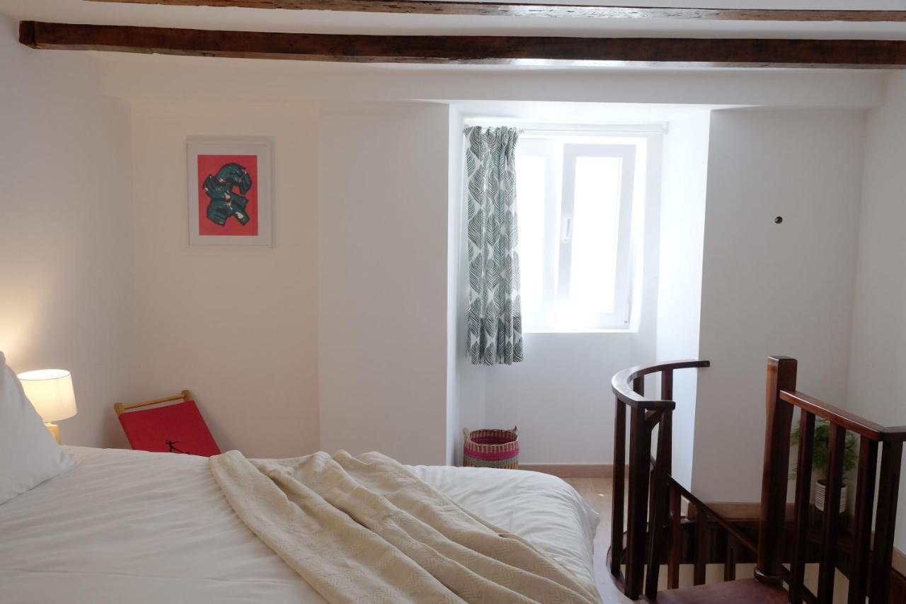 Proa D'Alfama Guest House Lisbon Exterior photo